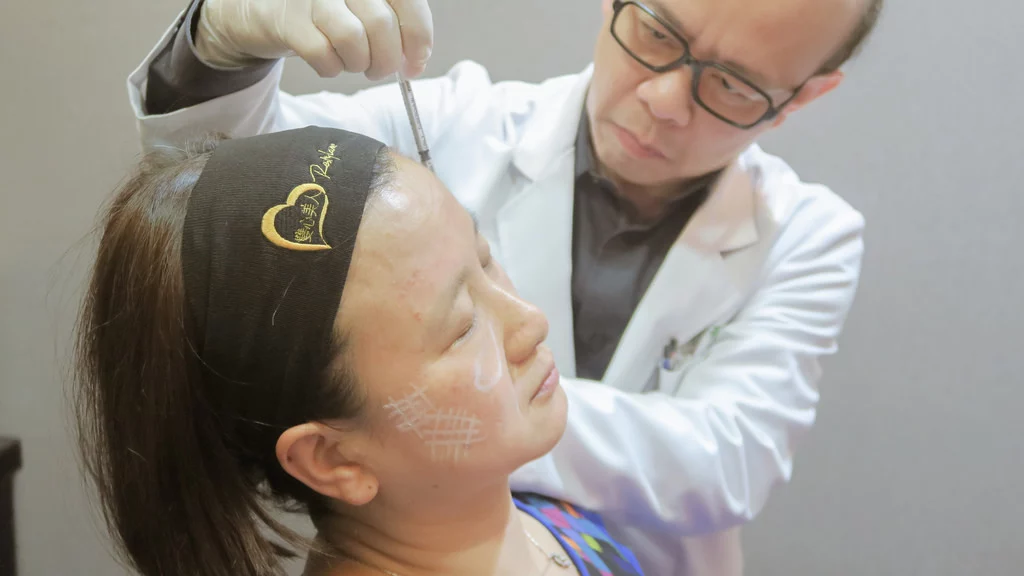 0b0e9975 E7d9 4e54 8864 F81511eeb069