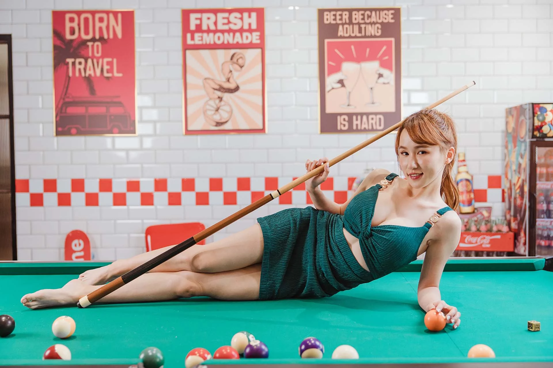 修 B 213 臉部陰影身形